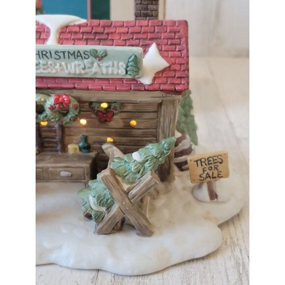 Holiday Gatherings Christmas Trees Wreaths House Village accessory - Picture 4 of 11